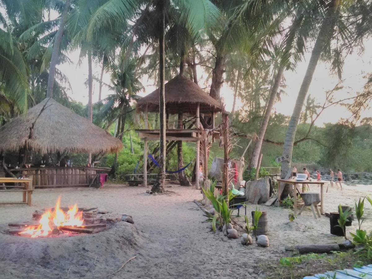 Lonely Beach Prek Svay Village Buitenkant foto